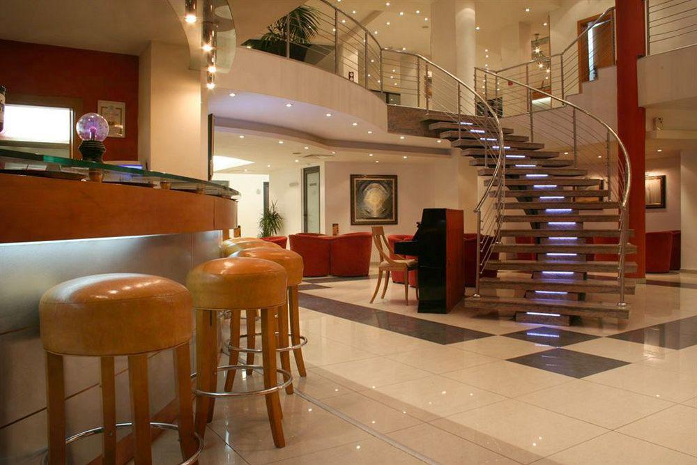 Triada Hotel Sófia Restaurante foto